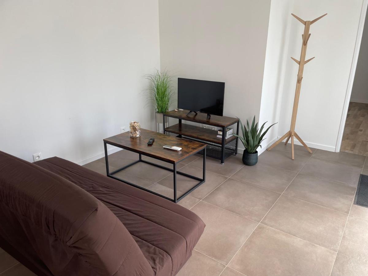 Maison Fleurs De Lys, Climatisee, Wifi Et Parking Privee Gratuit, Lave-Linge, Vernon Giverny 外观 照片