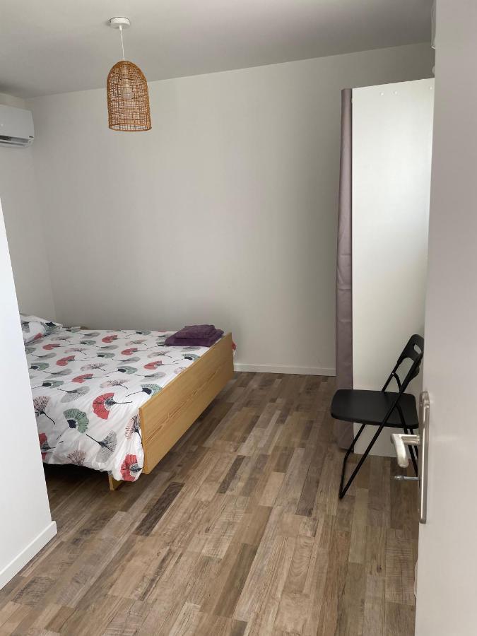 Maison Fleurs De Lys, Climatisee, Wifi Et Parking Privee Gratuit, Lave-Linge, Vernon Giverny 外观 照片