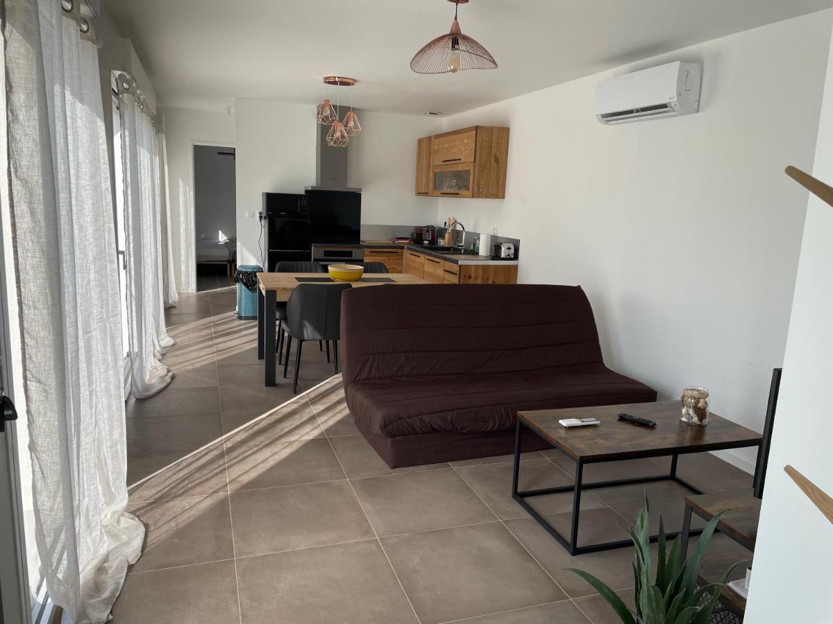 Maison Fleurs De Lys, Climatisee, Wifi Et Parking Privee Gratuit, Lave-Linge, Vernon Giverny 外观 照片